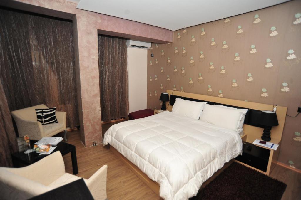 Hotel Ejna