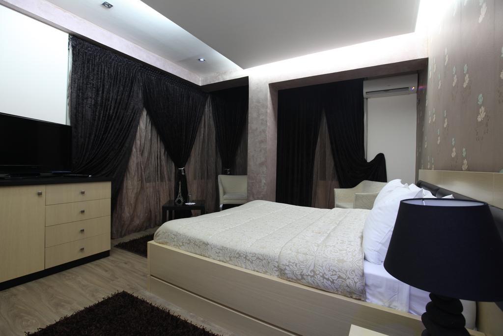 Ejna Hotel Tirana